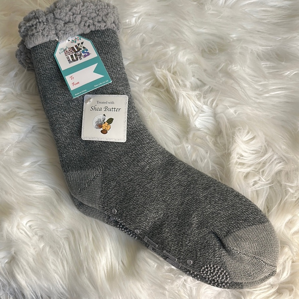 Muk Luks Shea Butter Infused Grey Socks unisex
